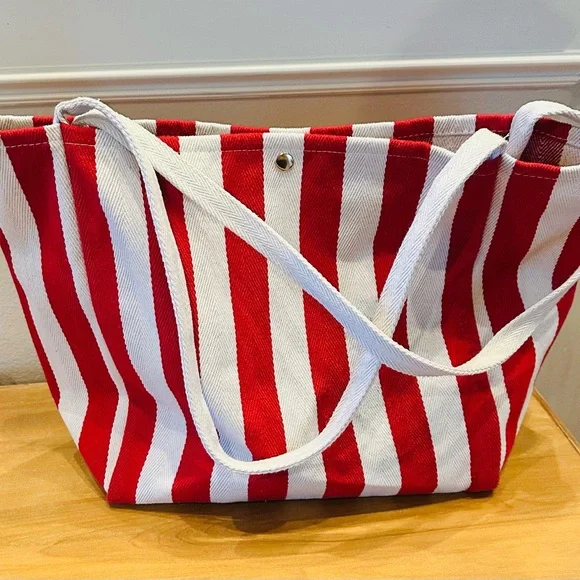 JOSIE MARAN Bold Red and White Tote - Picture 3 of 6